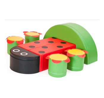 Комплект детской мебели Божья коровка KIDIGO