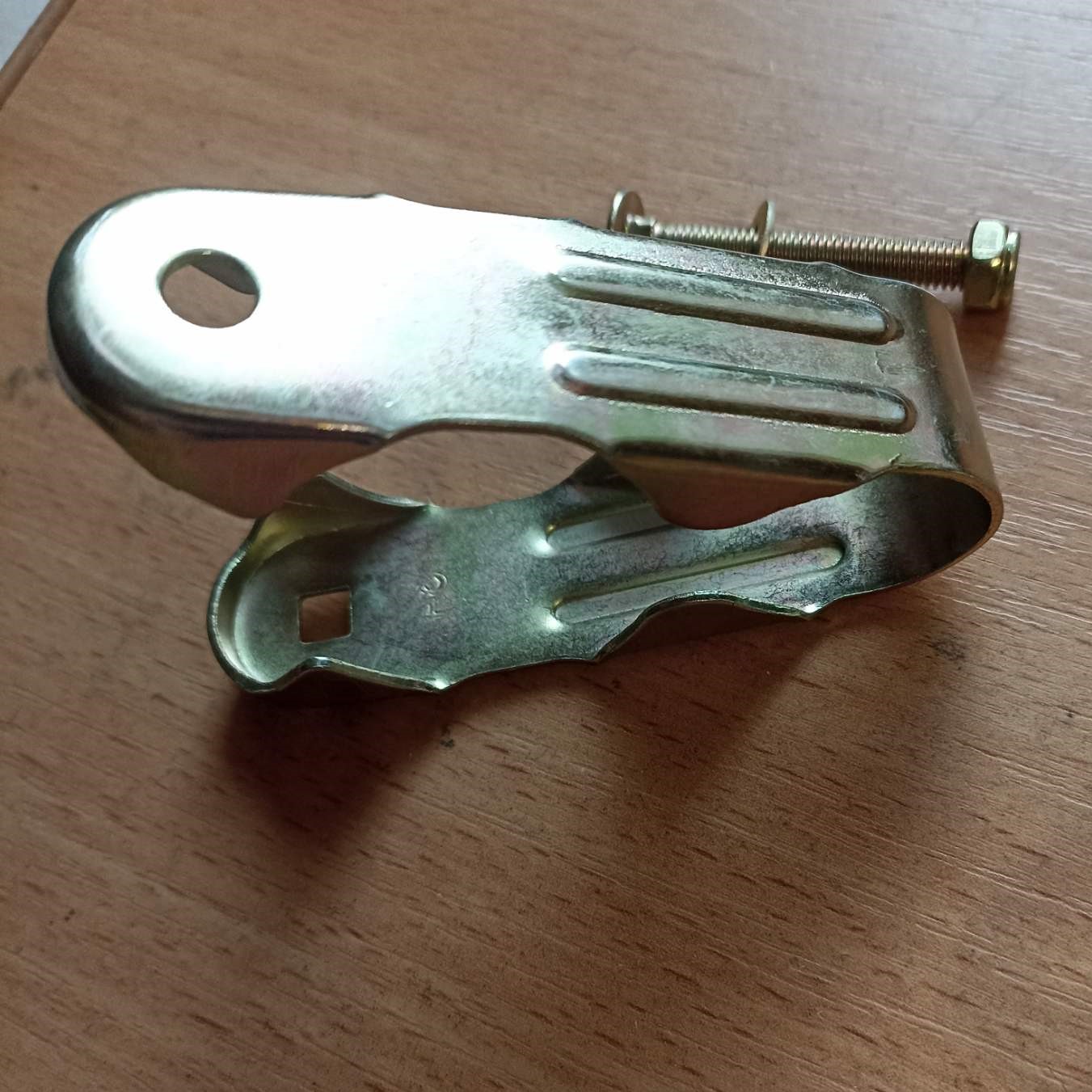 Крепление для защитной сетки батута KIDIGO ВИП 244 см