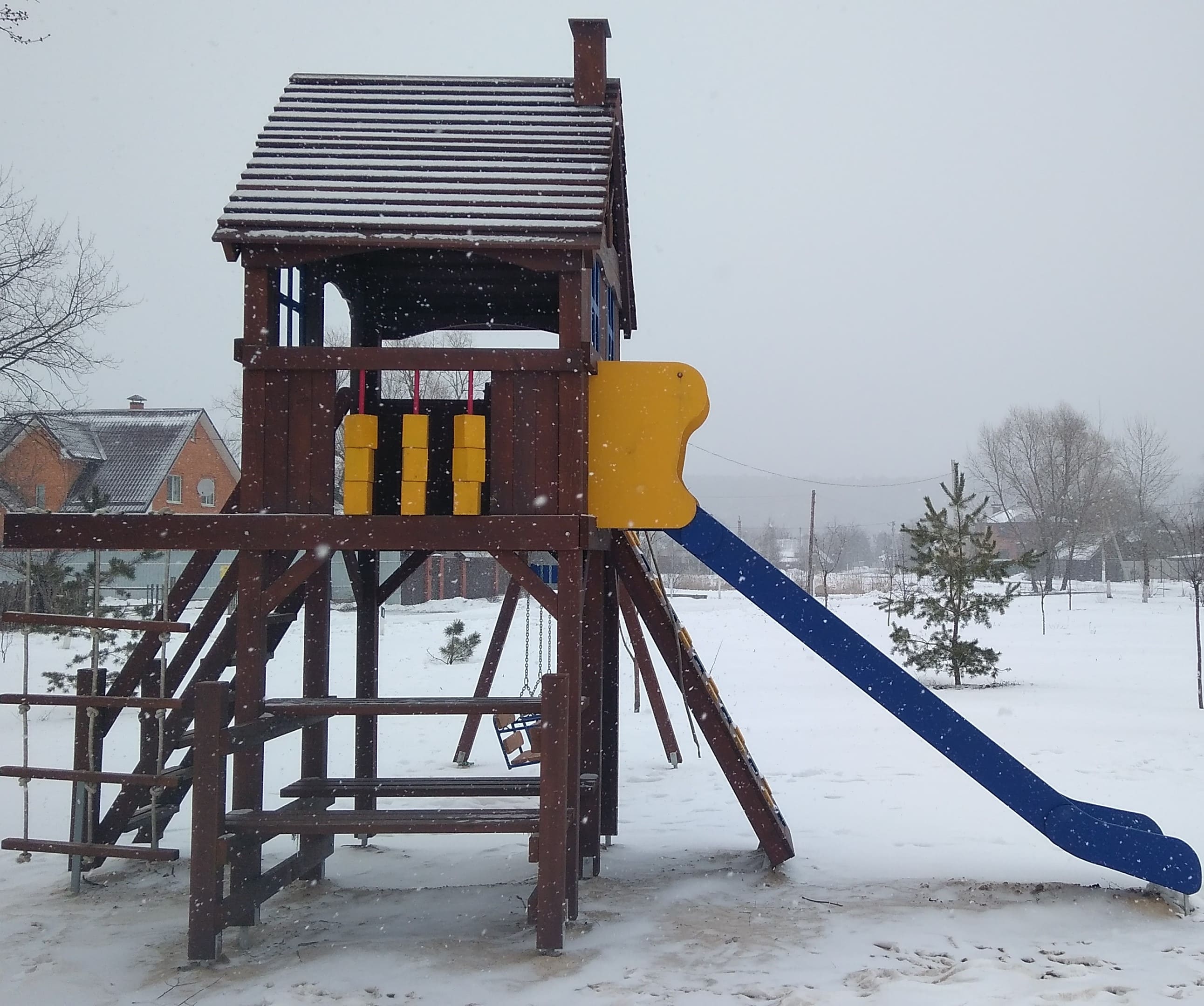 Playground Country House (slide height 1,8 m)