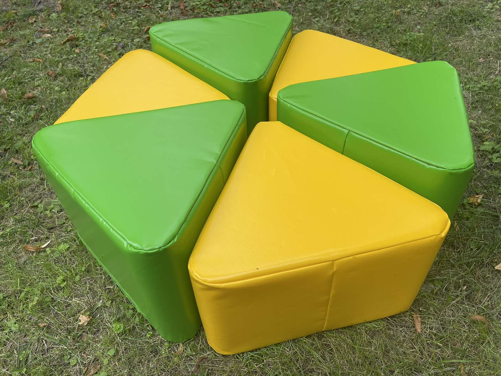 Комплект детских пуфов Клевер KIDIGO