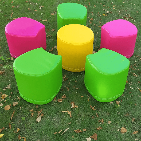 Комплект детских пуфиков Цветок KIDIGO