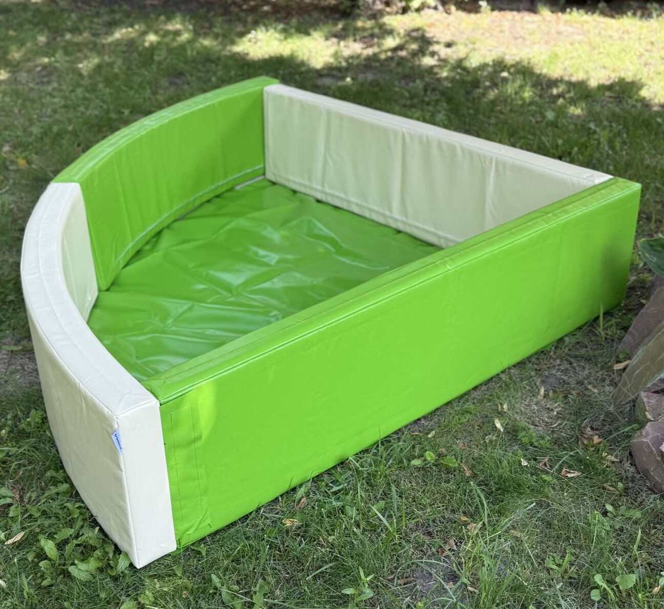 Сухой бассейн Угол KIDIGO