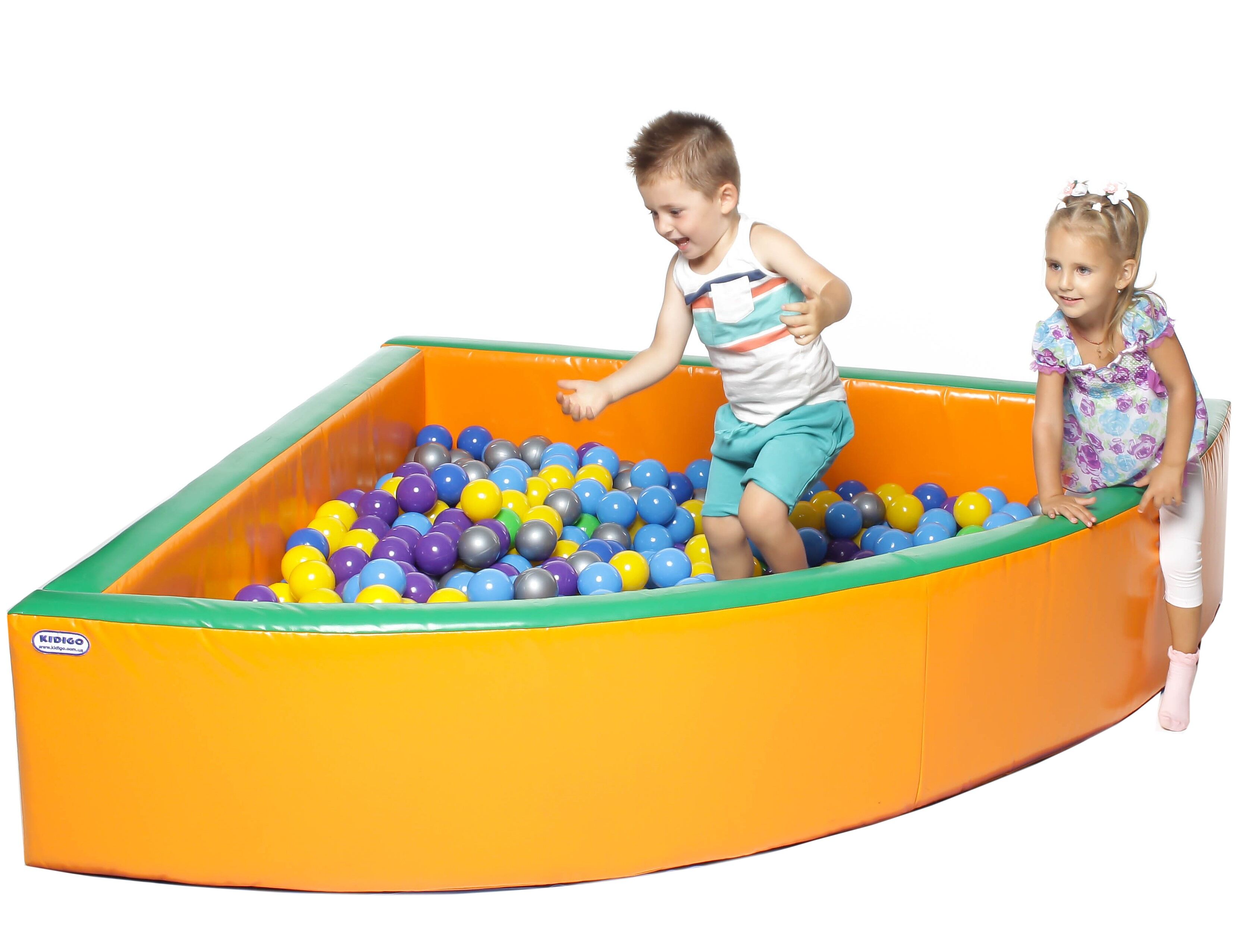 Сухой бассейн Угол KIDIGO