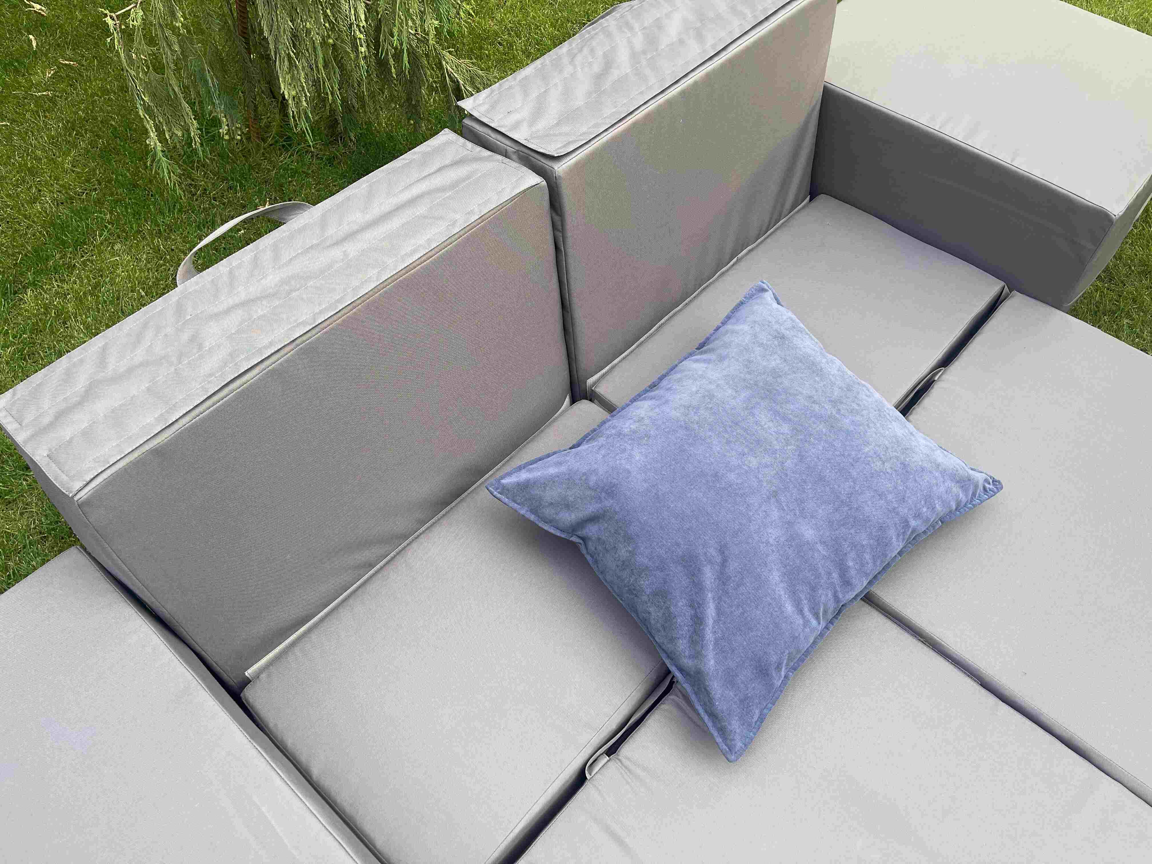 Набор Диван-кровать с пуфами KIDIGO