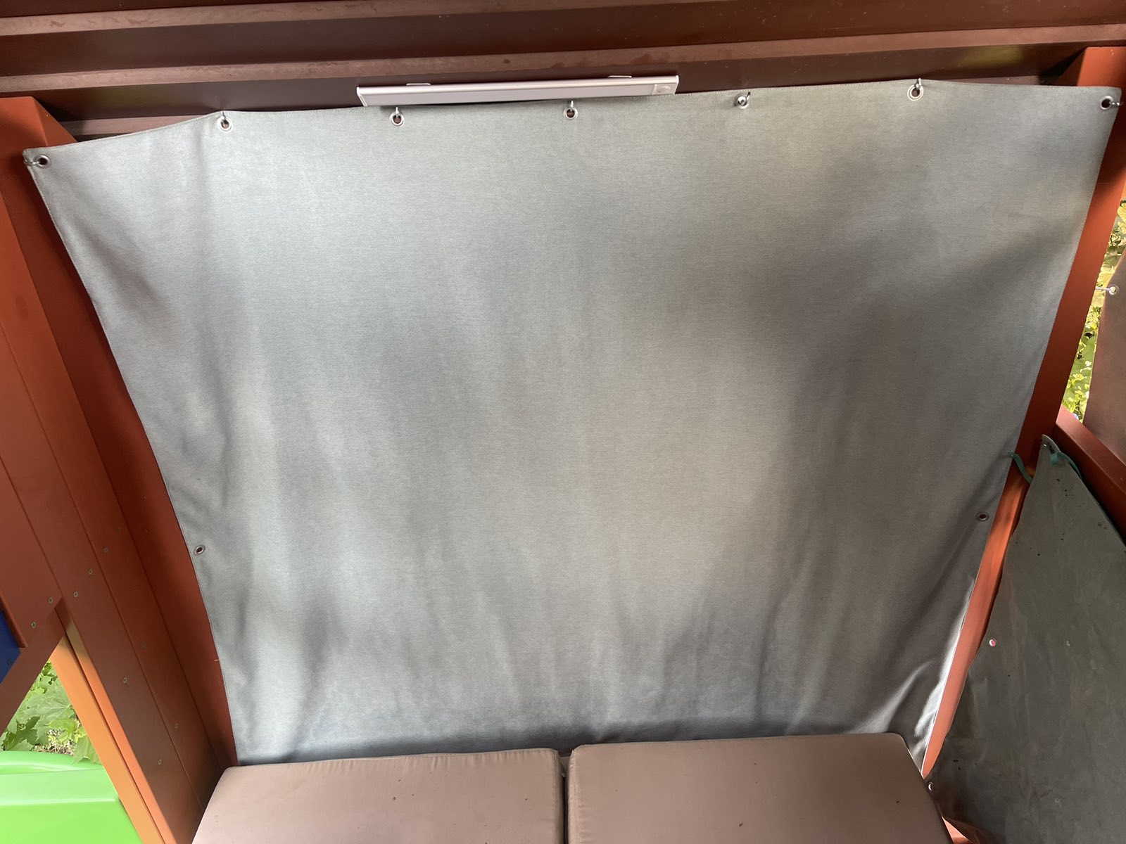 Защитная шторка от дождя, ветра и солнца KIDIGO