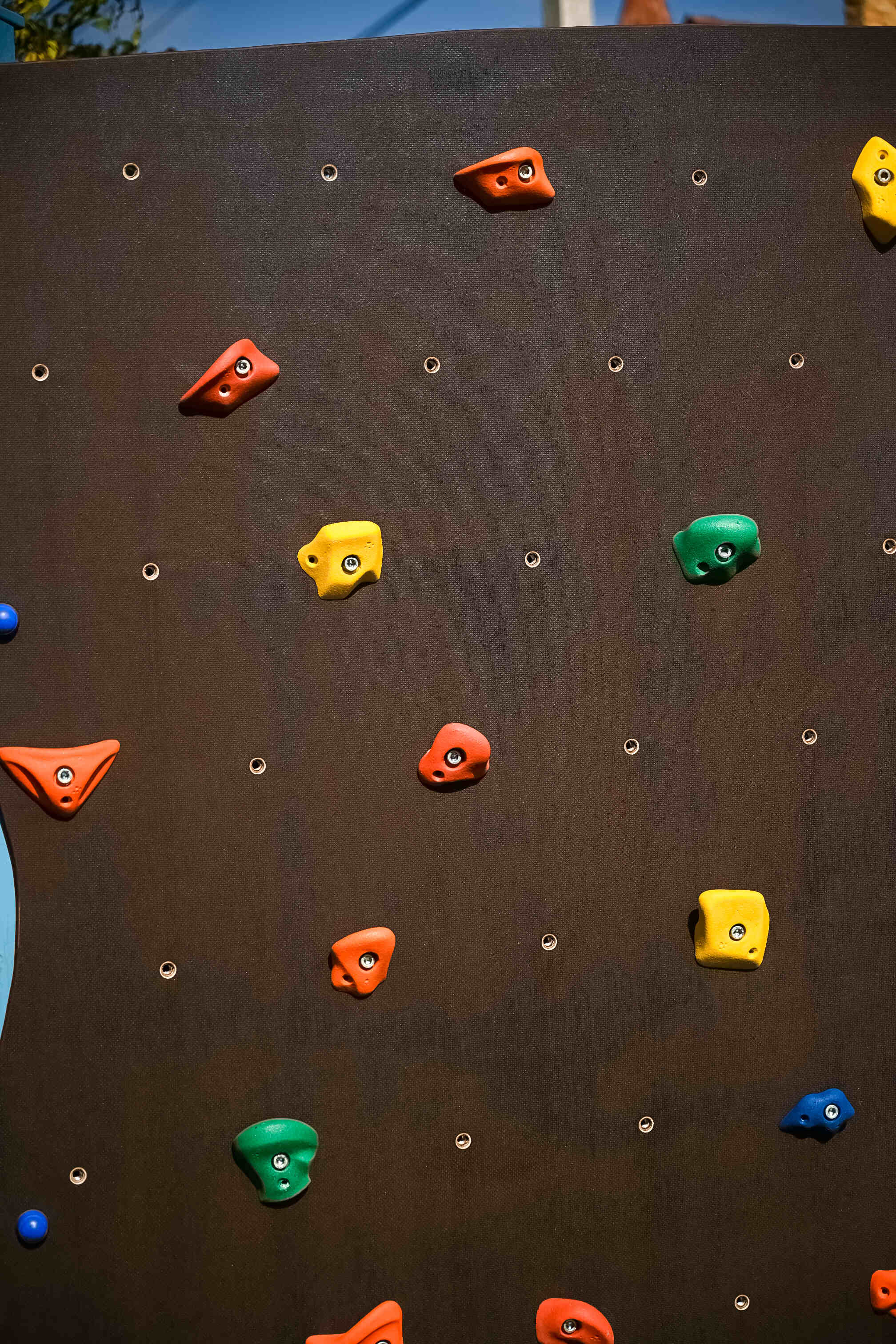 Скалодром Альпы (уличный) KIDIGO